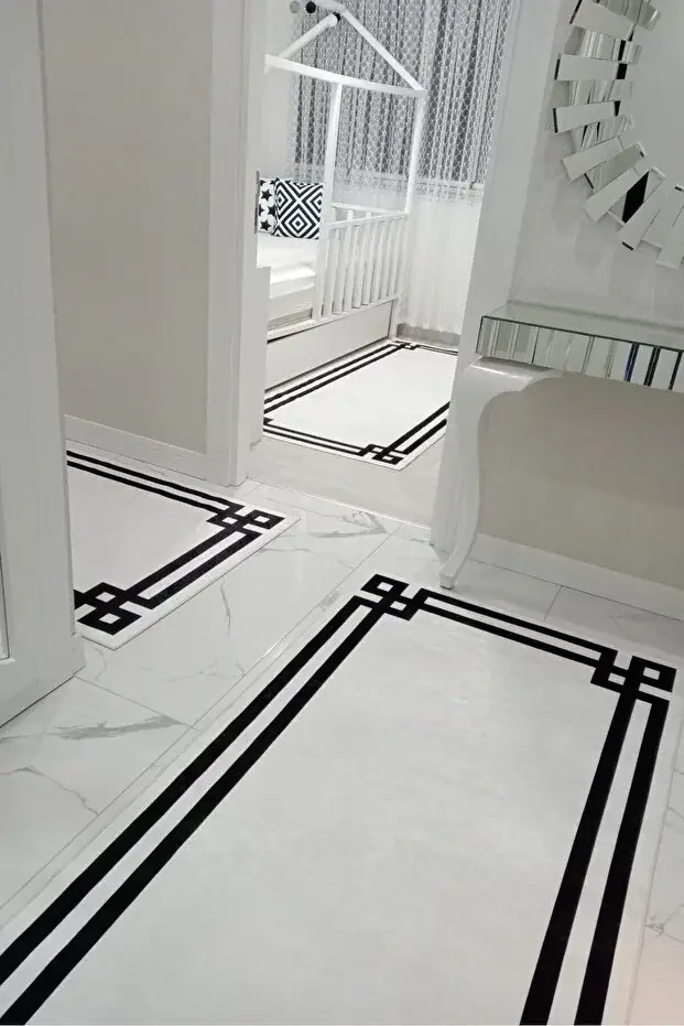 Kaymaz Tabanlı Makinede Yıkanabilir Beyaz Siyah Yolluk Halı 80x500cm