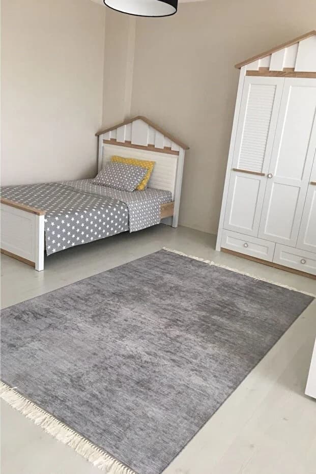 Kaymaz Tabanlı Milat Gri Desensiz Genç Odası Halısı 80x200cm